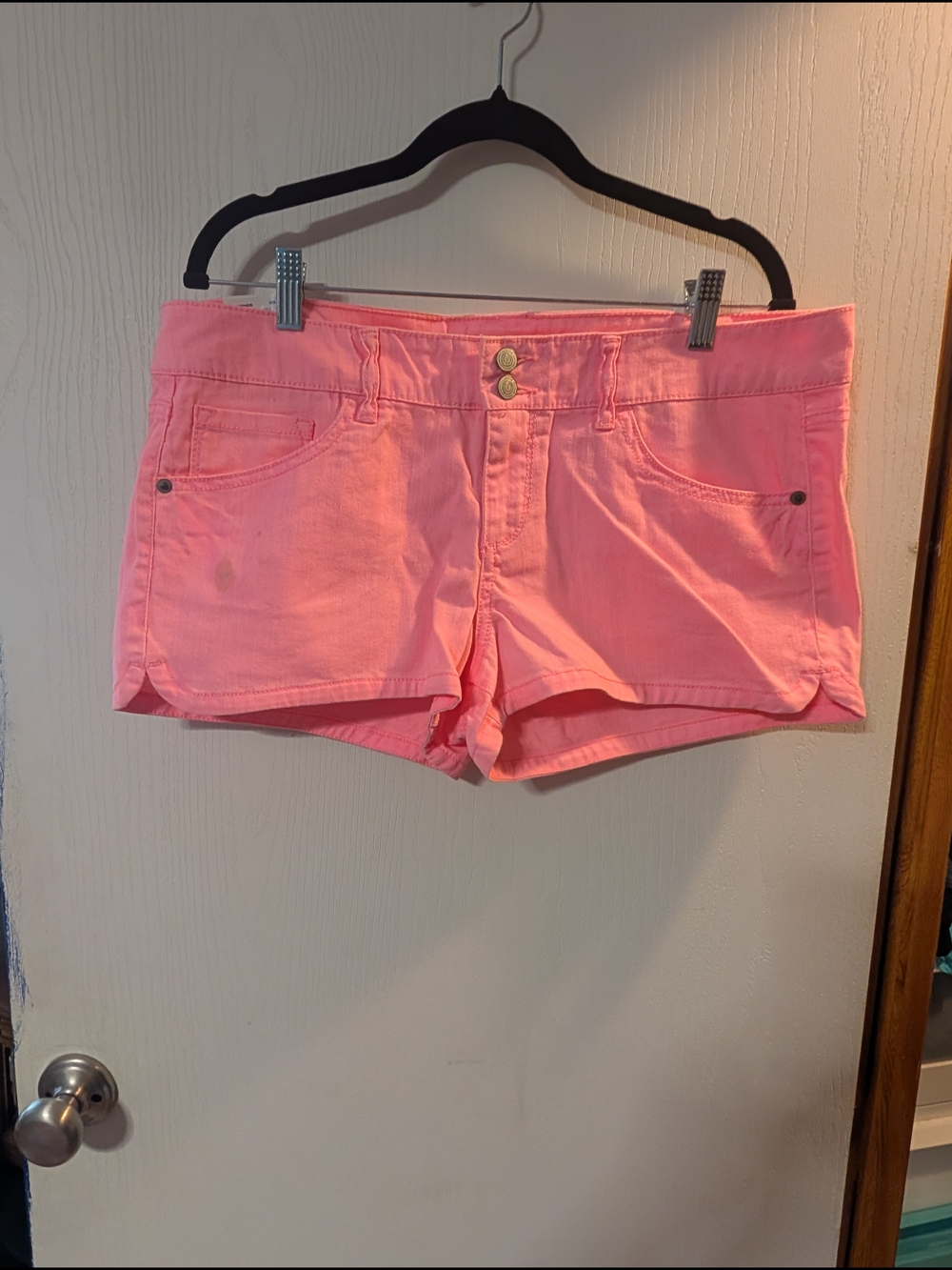 SO Pink Denim Jean Shorts (B121)